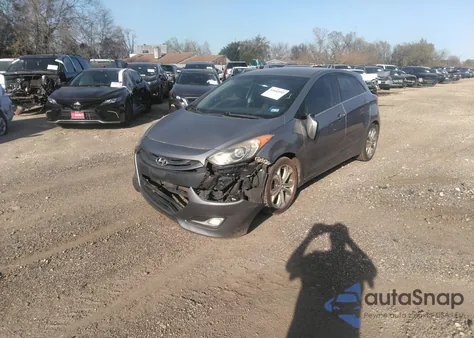 2015 Hyundai Elantra Gt z USA, uszkodzony, nr VIN KMHD35LH5FU241427